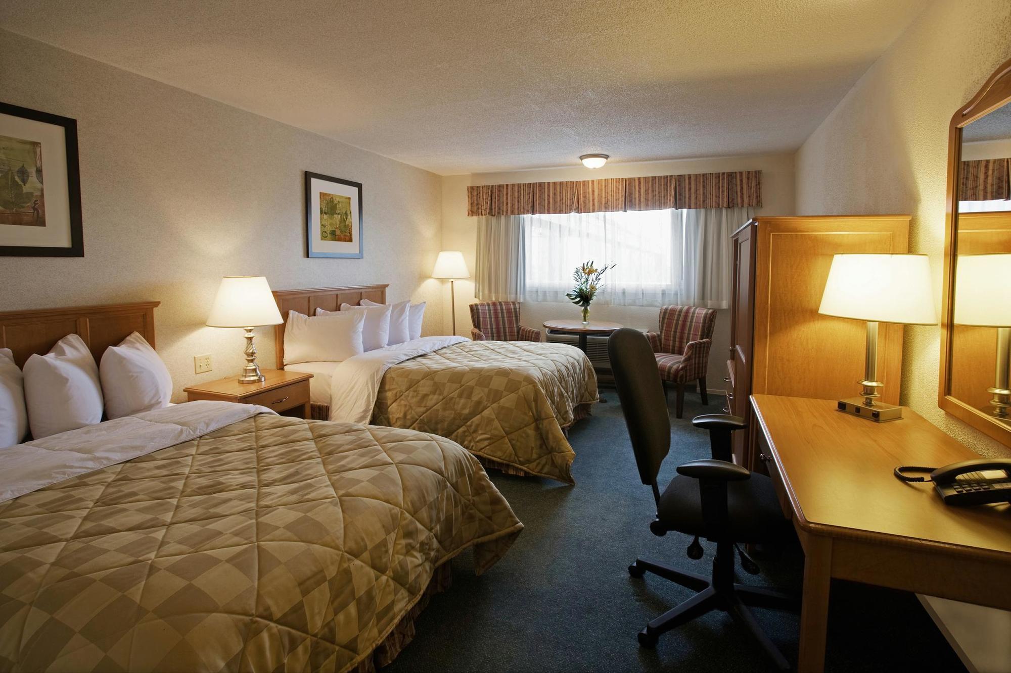 Quality Inn & Suites มาตาเน ภายนอก รูปภาพ